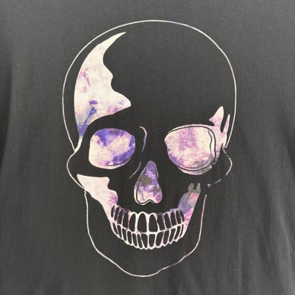 Torrid Active Top Plus 1 1X Black Skull Crew Neck Short Sleeves Soft Stretch - Picture 3 of 7